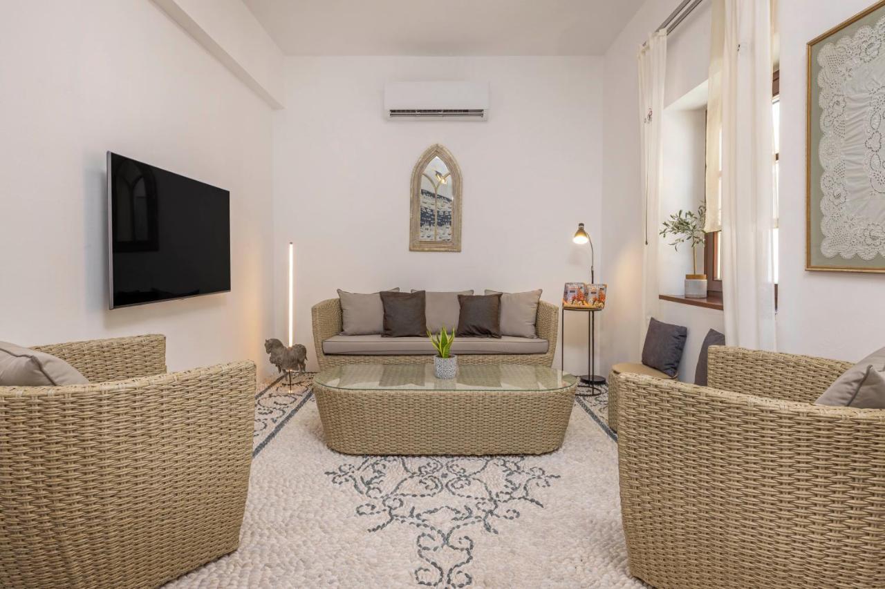 Filigrana Villa Lindos Luaran gambar